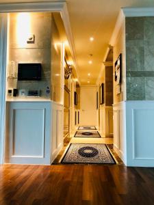 Μια τηλεόραση ή/και κέντρο ψυχαγωγίας στο Zenith residence