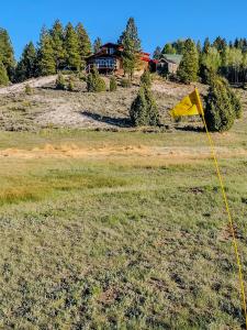 Afbeelding uit fotogalerij van The Honky Tonk Cabin in Long Valley Junction