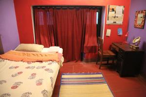 Postel nebo postele na pokoji v ubytování Ram Bhawan Residency