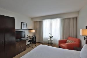 TV o dispositivi per l'intrattenimento presso Courtyard by Marriott Panama Metromall