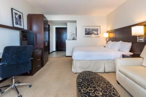 Letto o letti in una camera di Courtyard by Marriott Panama Metromall
