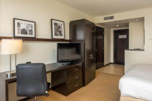 TV o dispositivi per l'intrattenimento presso Courtyard by Marriott Panama Metromall