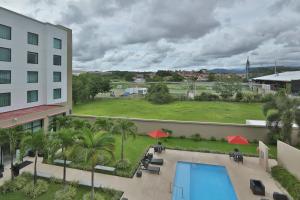 Piscina di Courtyard by Marriott Panama Metromall o nelle vicinanze
