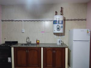 Una cocina o kitchenette en La Norteña tres cerritos 2