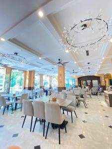 Un restaurante u otro lugar para comer en Pearl Hotel Phu Quoc
