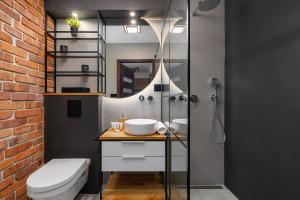 Kúpeľňa v ubytovaní Near EXPO Cracow Elegant Apartment by Noclegi Renters