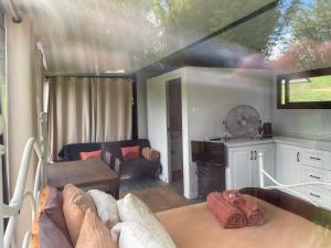 Istumisnurk majutusasutuses Nimbin waterfall retreat