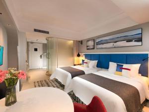 Afbeelding uit fotogalerij van Park Inn by Radisson Beihai Silver Beach Wanda Plaza in Beihai