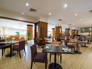 Restaurace v ubytování Park Inn by Radisson Shanghai Downtown
