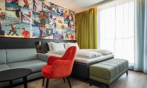 Posezení v ubytování Thon Hotel Snø
