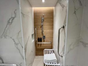 Um banheiro em Pestana Rio Atlantica