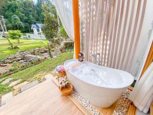 Zahrada ubytování Pangthara65 ปางธารา ณ ปางไฮ เชียงใหม่