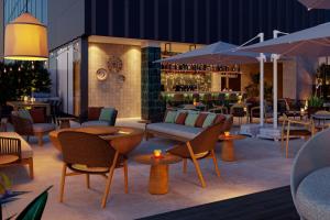Zona de lounge sau bar la Residence Inn by Marriott Santiago de los Caballeros