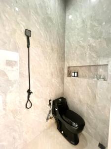 Ванна кімната в seVilla Guest House Pasuruan
