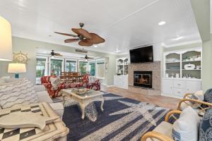 Μια τηλεόραση ή/και κέντρο ψυχαγωγίας στο Dune Breeze