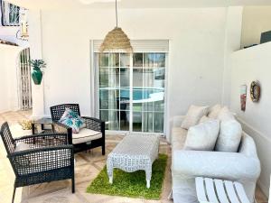 Posezení v ubytování Villa Maria by Albir Proper Properties