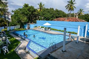 Bazén v ubytování The Kings Bay Hotel By Silvas nebo v jeho okolí