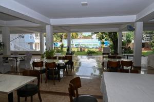 Bazén v ubytování The Kings Bay Hotel By Silvas nebo v jeho okolí