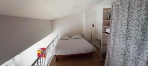 Ένα ή περισσότερα κρεβάτια σε δωμάτιο στο Apartment Bordeaux Bègles +4 φωτογραφίες