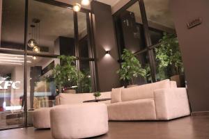 Istumisnurk majutusasutuses Giluxe Hotel