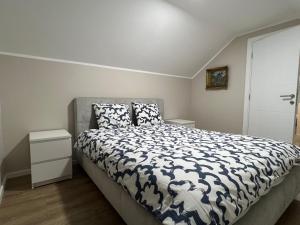 Postel nebo postele na pokoji v ubytování Planinska Princeza Apartmani