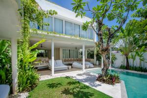 Басейн в или близо до Eden The Residence at The Sea Seminyak