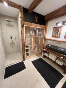 Kúpeľňa v ubytovaní Tirol Chalet Brixen