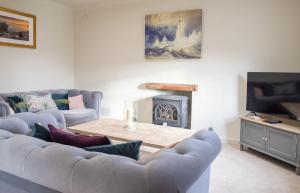 Μια τηλεόραση ή/και κέντρο ψυχαγωγίας στο 6 Bosville Terrace