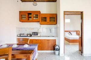 Küche/Küchenzeile in der Unterkunft Rumah Akira Seminyak