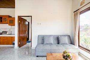 Ein Sitzbereich in der Unterkunft Rumah Akira Seminyak