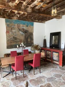 Μια τηλεόραση ή/και κέντρο ψυχαγωγίας στο La Valuisilla, hotel rural