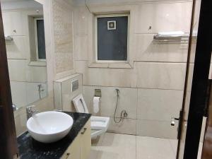 Ванная комната в Taj Residency
