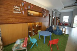 Istumisnurk majutusasutuses Hotel Sriti Magelang