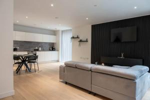 Gallery image of Luxury 1-Bedroom Escape in London