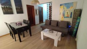 Fotografie z fotogalerie ubytování Apartamento entero primera línea de playa, Pet friendly v destinaci Tavernes de Valldigna