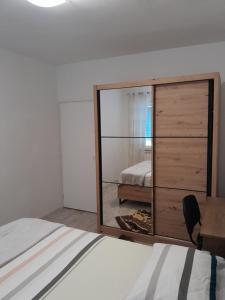 Postel nebo postele na pokoji v ubytování Villa Kutija