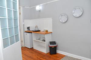 A kitchen or kitchenette at Anker Guesthouse