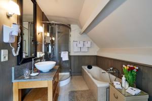 Koupelna v ubytování B&B Bertem Natuur + 37 fotografií