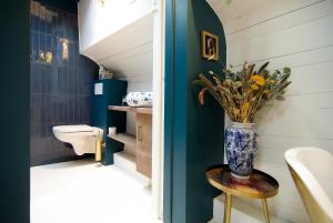 Najade Eco Houseboat