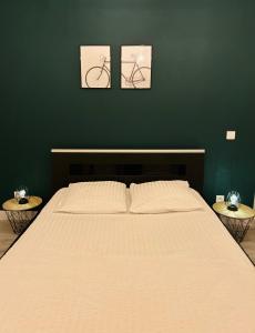 เตียงในห้องที่ Bike's House - Au coeur de Royat