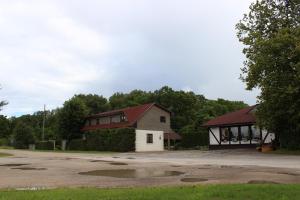Budova, kde se penzion – hostinec nachází + 13 fotografií