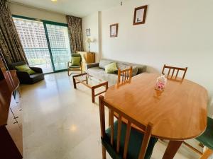 Χώρος καθιστικού στο A3 - Atrium Beach 2 - 2004 Finestrat s.l.