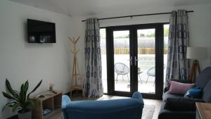 Μια τηλεόραση ή/και κέντρο ψυχαγωγίας στο The Old Egg Shed