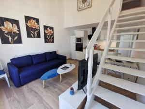 TV/trung tâm giải trí tại Maison Rénovée à Marseillan Plage