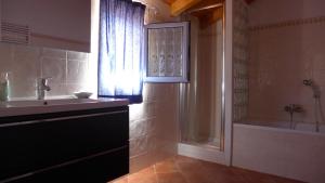 Bilik mandi di Casa Marcone +57 gambar