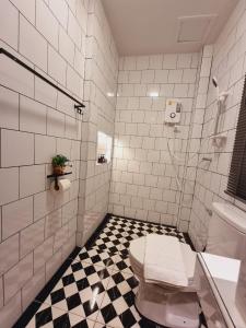 Ένα μπάνιο στο ชวนไดอารี่ Chuan Diary