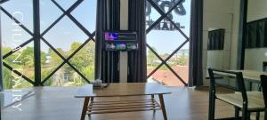 Μια τηλεόραση ή/και κέντρο ψυχαγωγίας στο ชวนไดอารี่ Chuan Diary