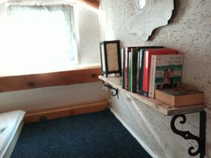 Η βιβλιοθήκη της παραθεριστικής κατοικίας