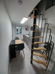 富瓦Charmant T2 duplex Centre de Foix的相册照片