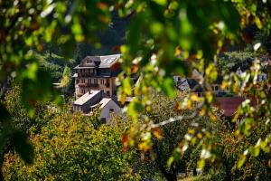 Zahrada ubytování LE CLOS DES SOURCES Hôtel & Spa